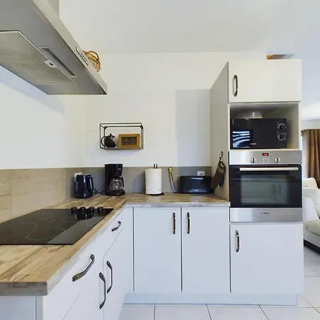 Maison Avec Jardin Et Jacuzzi Pour 8 Personnes