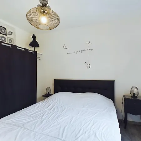 بيت للعطل Maison Avec Jardin Et Jacuzzi Pour 8 Personnes سا يْليرْ دو ري